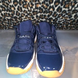 Jordan 11 Retro Low Midnight Navy